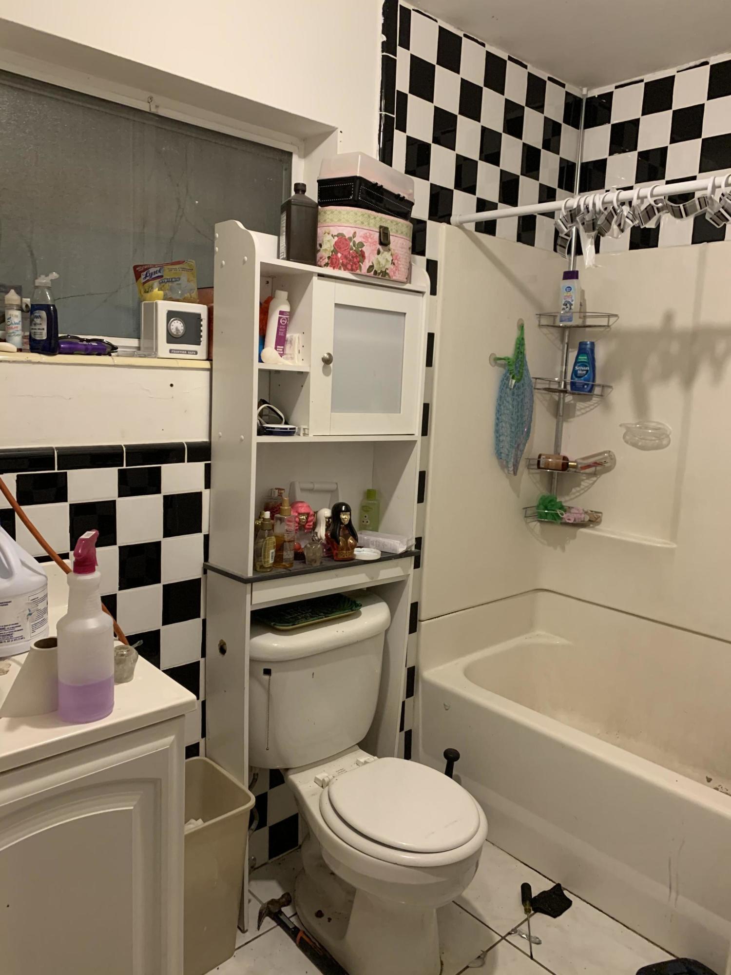 68 West Mango Road Lake Worth, FL 33467 - Photo 5 of 9 C81576AD-0318-455A-89DE-E45C8E0CBC95