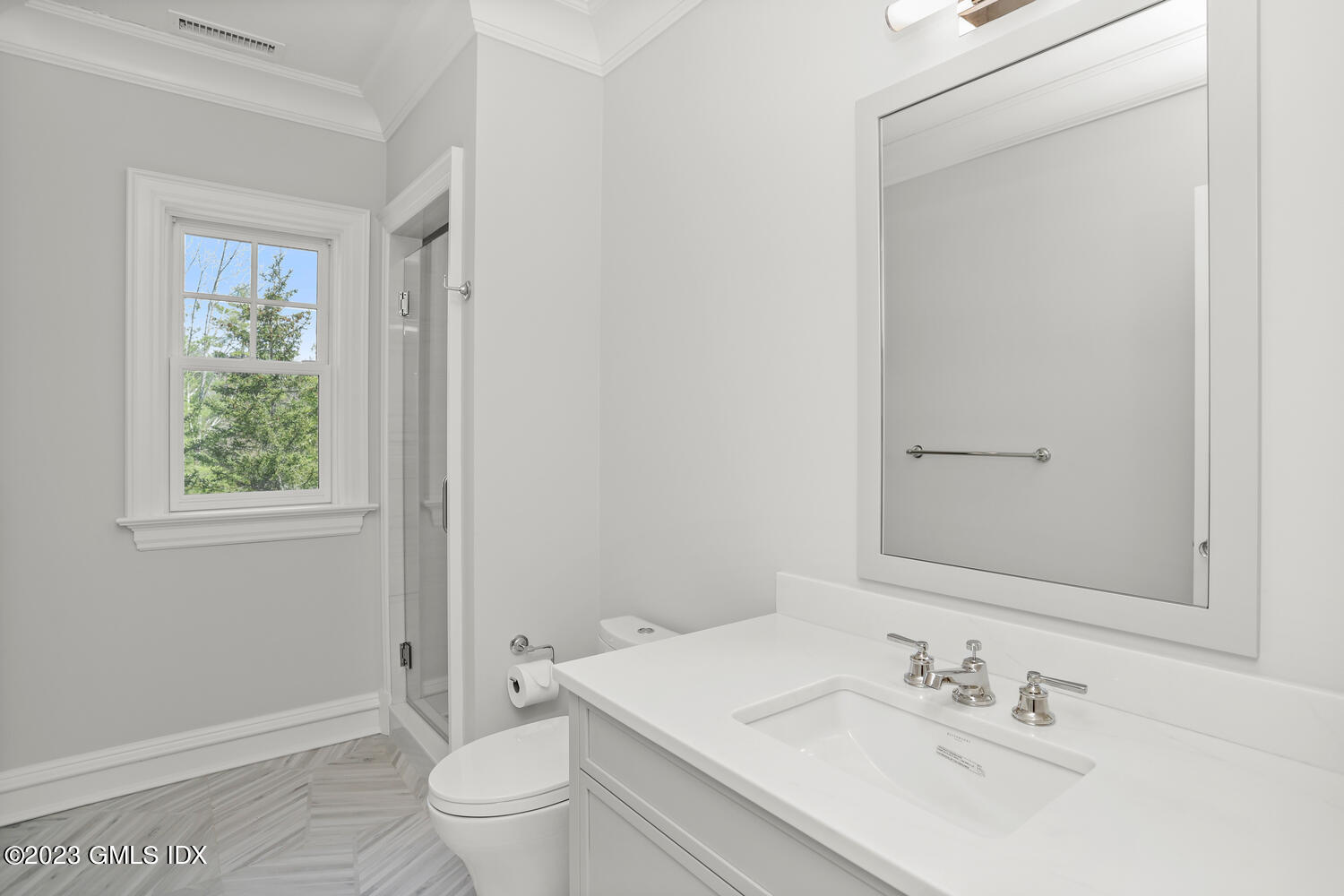 17 Wooddale Road Greenwich, CT 06830 - Photo 56 of 68 17 Wooddale Rd Greenwich CT-large-038-03