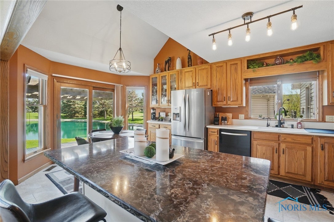 3484 Alexander Road Pemberville, OH 43450 - Photo 13 of 50 Gallery Image 13
