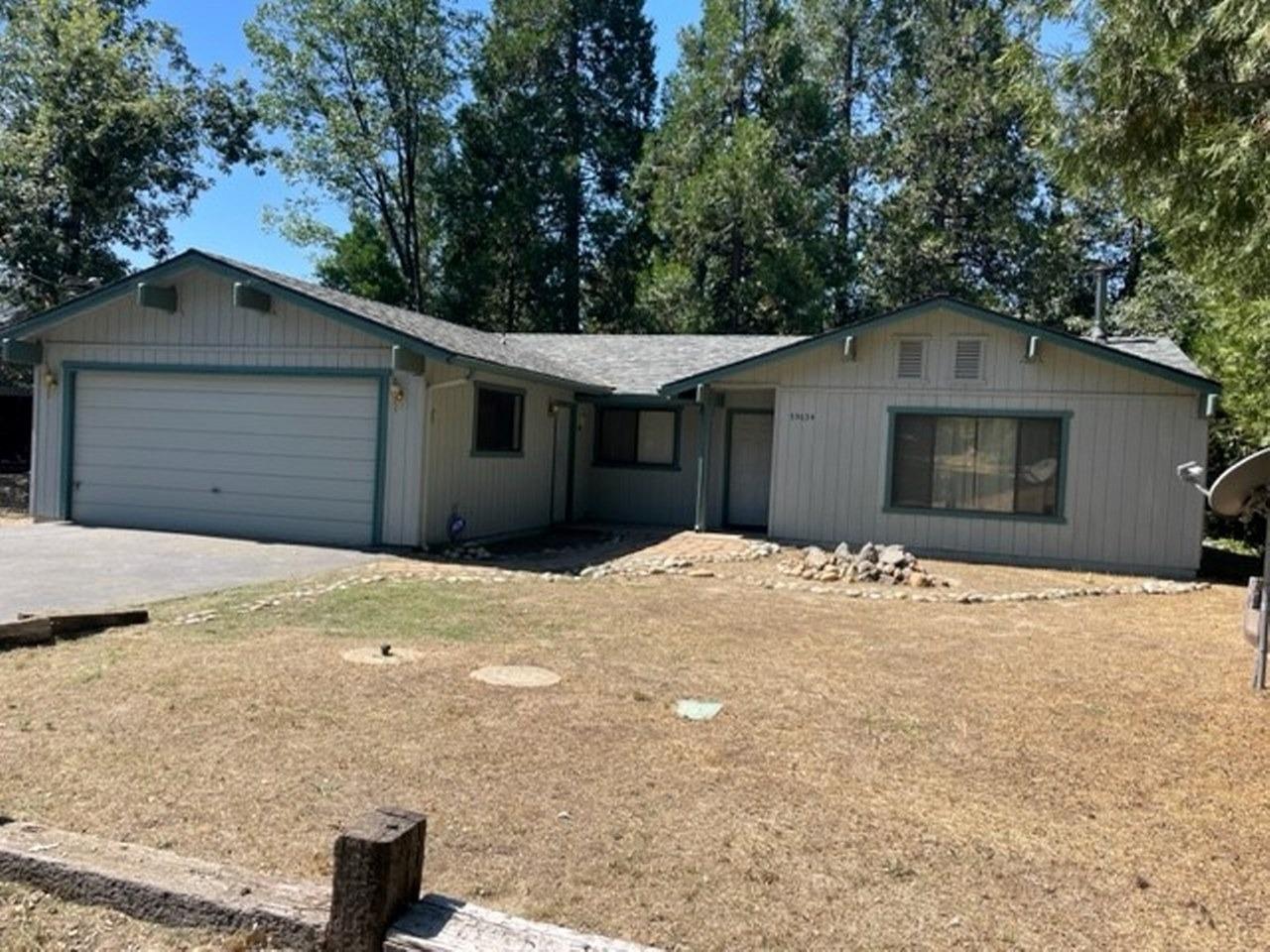 59634 Cascadel Drive North Fork, CA 93643 - Photo 2 of 52 a house with a outdoor space
