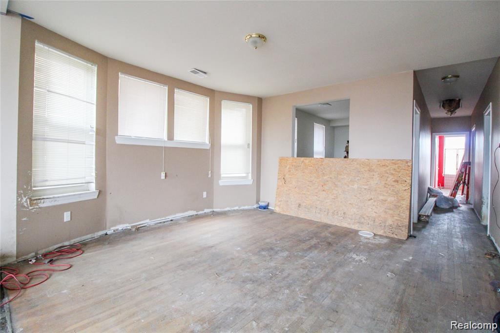 314 Hendrie Street Detroit, MI 48202 - Photo 24 of 36