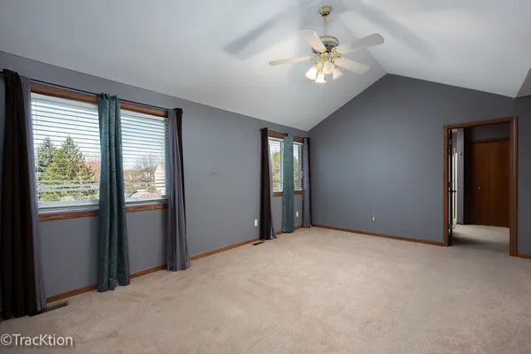 $429,000 | 323 Mallard Lane, Sugar Grove, IL 60554