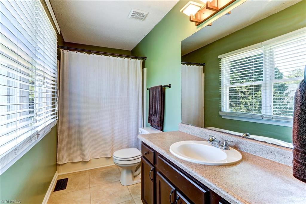 5804 Running Ridge Road Greensboro, NC 27407 - Photo 15 of 23 Gallery Image 15