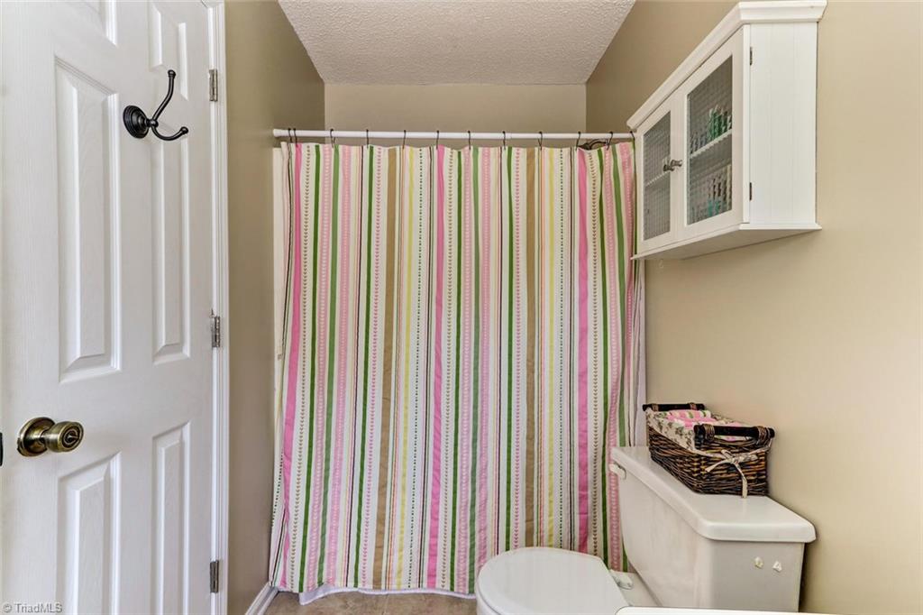 5804 Running Ridge Road Greensboro, NC 27407 - Photo 19 of 23 Gallery Image 19