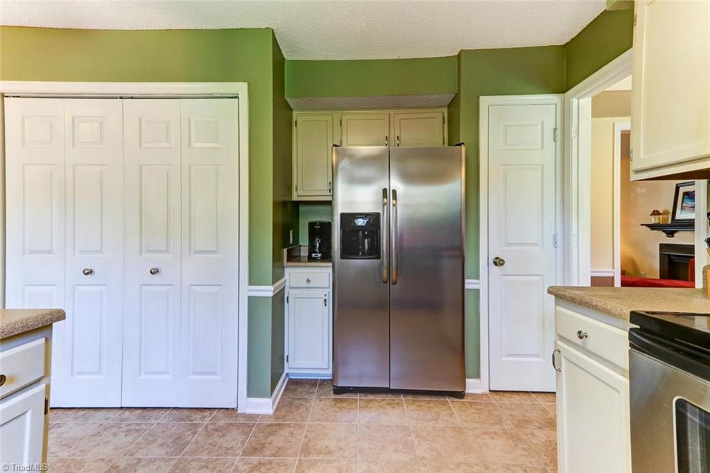 5804 Running Ridge Road Greensboro, NC 27407 - Photo 10 of 23 Gallery Image 10