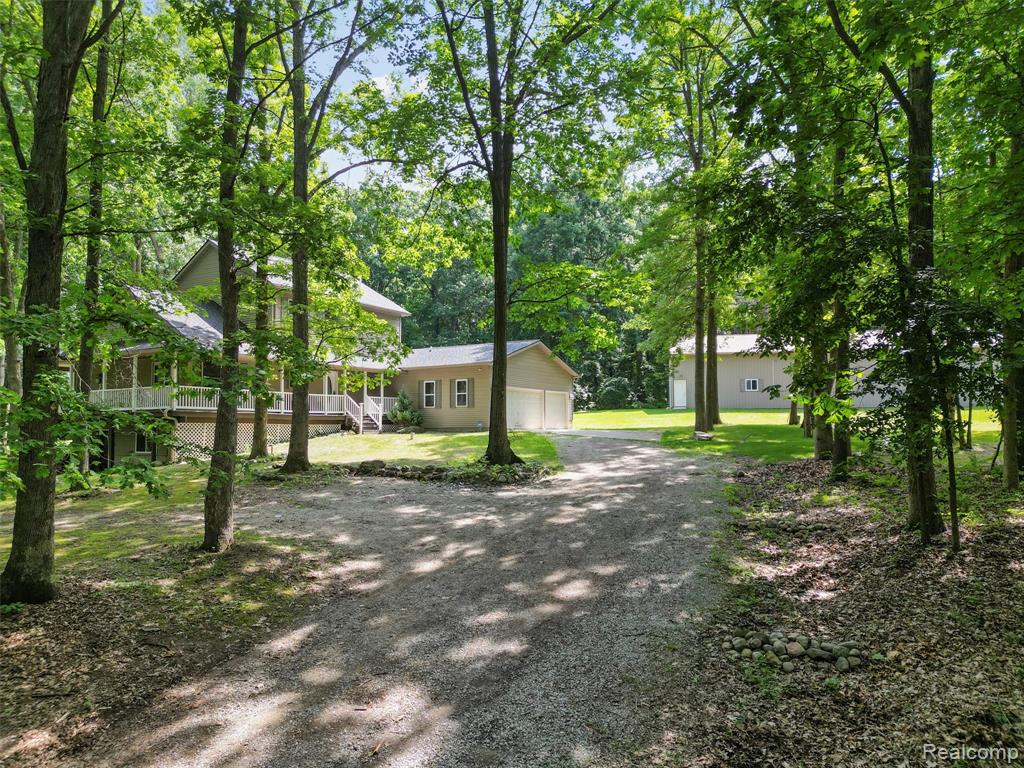 9480 Hartland Road Fenton, MI 48430 - Photo 61 of 70