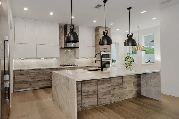 $1,500,000 | 17819 South Blue Heron Circle, Montgomery, TX 77316