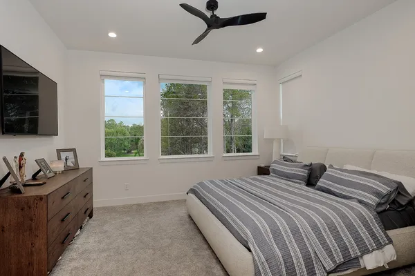 $1,500,000 | 17819 South Blue Heron Circle, Montgomery, TX 77316