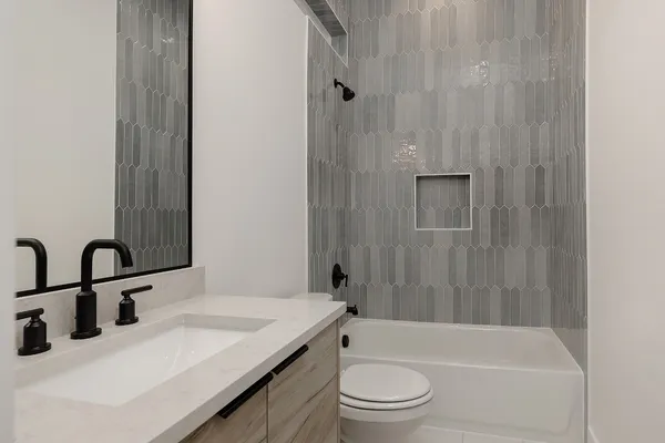 $1,500,000 | 17819 South Blue Heron Circle, Montgomery, TX 77316