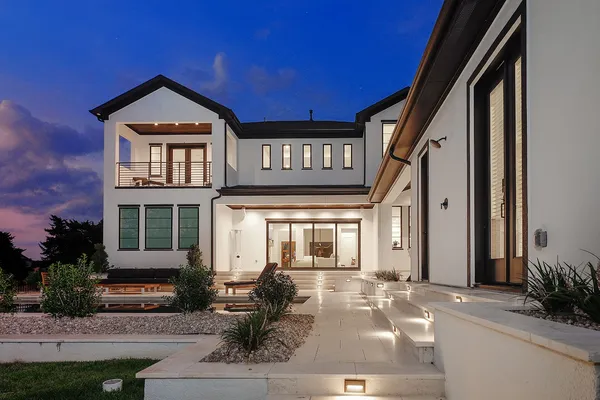 $1,500,000 | 17819 South Blue Heron Circle, Montgomery, TX 77316