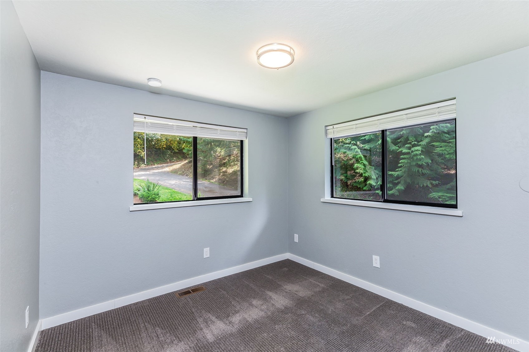 6758 Southeast Sedgwick Road Port Orchard, WA 98366 - Photo 23 of 40 Gallery Image 23