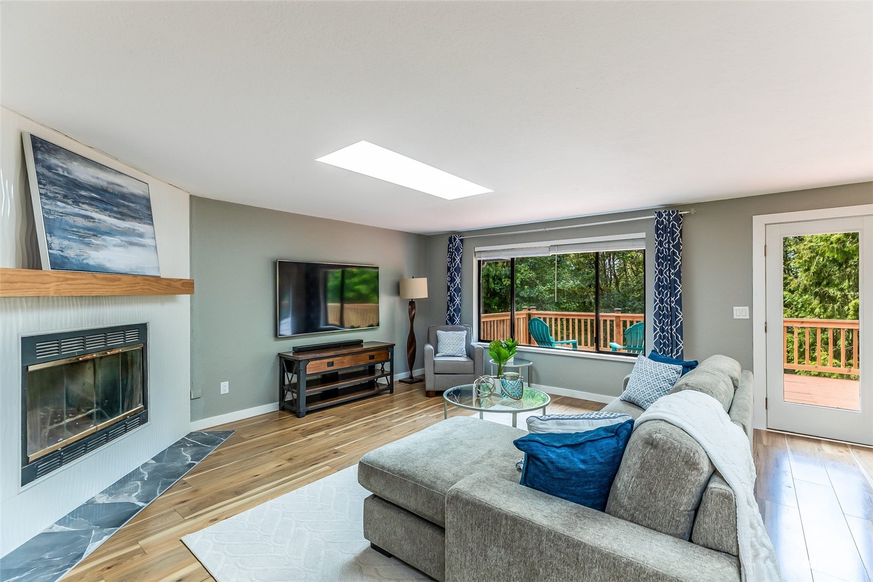 6758 Southeast Sedgwick Road Port Orchard, WA 98366 - Photo 4 of 40 Gallery Image 4