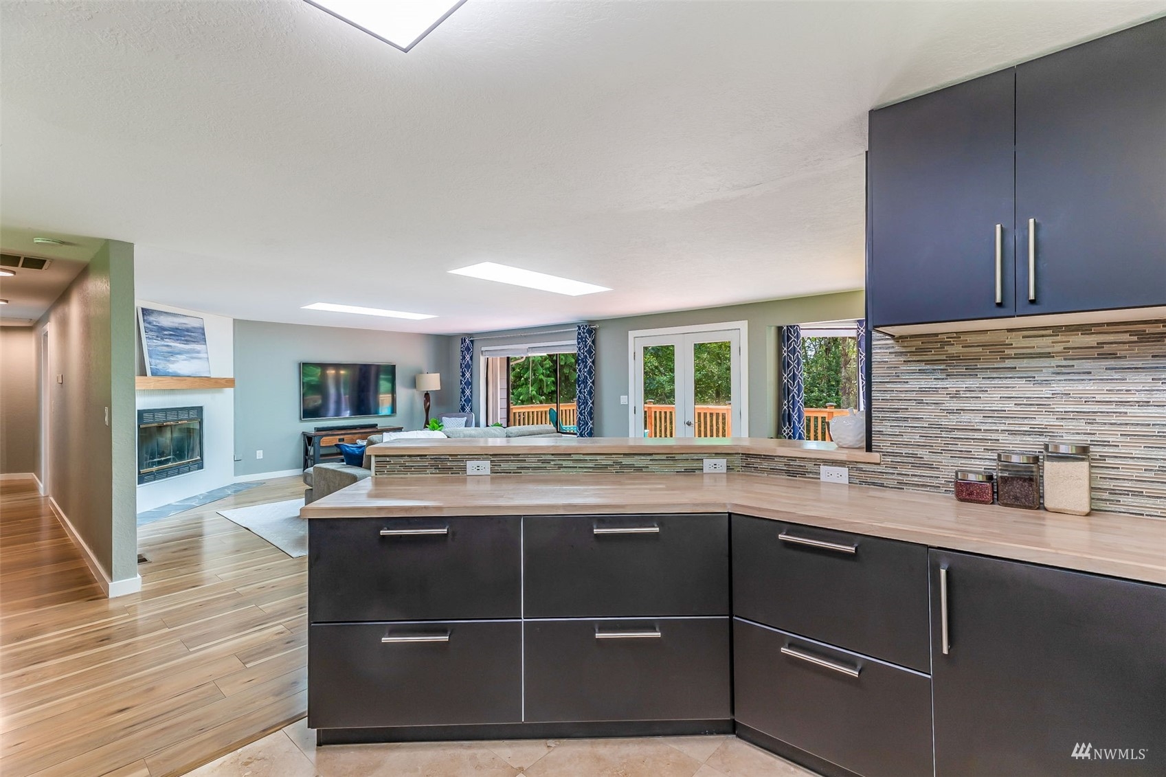 6758 Southeast Sedgwick Road Port Orchard, WA 98366 - Photo 9 of 40 Gallery Image 9