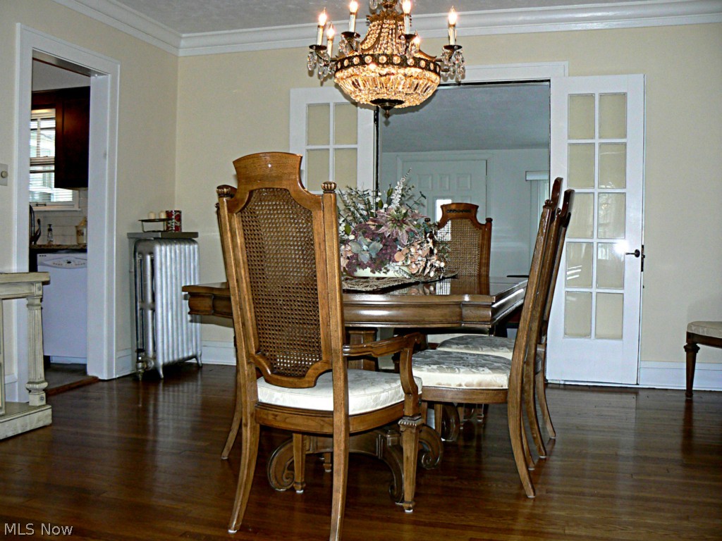 16015 Fernway Road Cleveland, OH 44120 - Photo 5 of 15 Formal Dining room with those glistening floors.