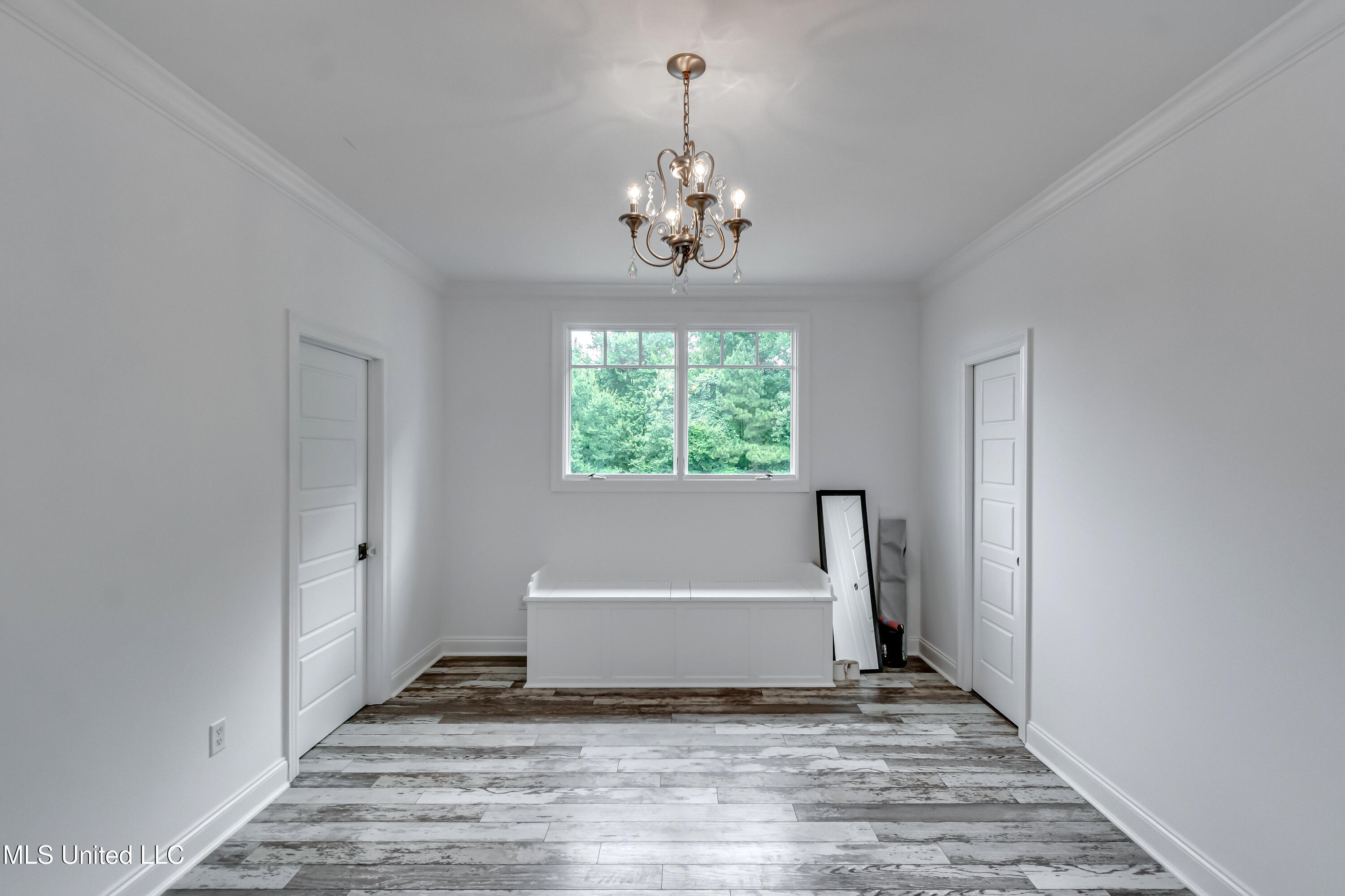 215 Chestnut Spring Road Flora, MS 39071 - Photo 54 of 74 215 Chestnut Springs Int-56