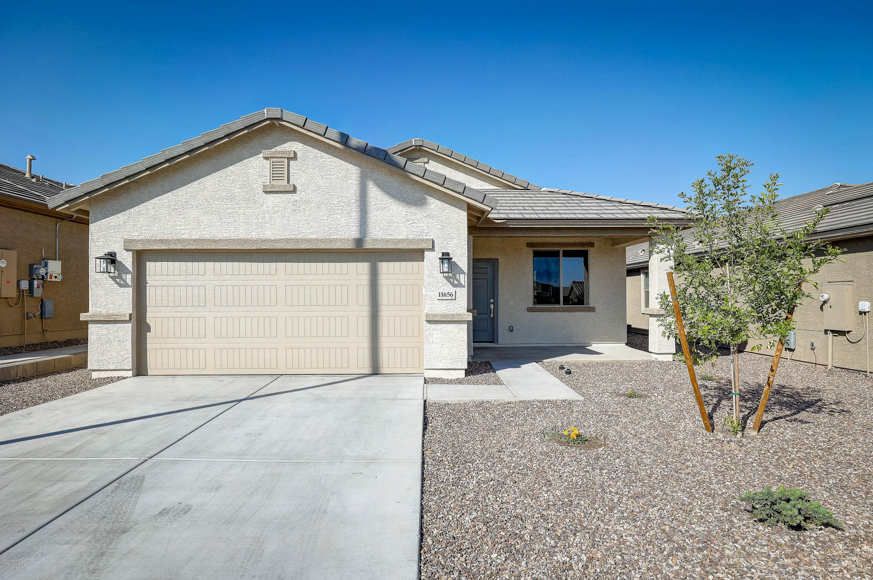 11656 West Redfield Road El Mirage, AZ 85335 - Photo 1 of 20 FRONT