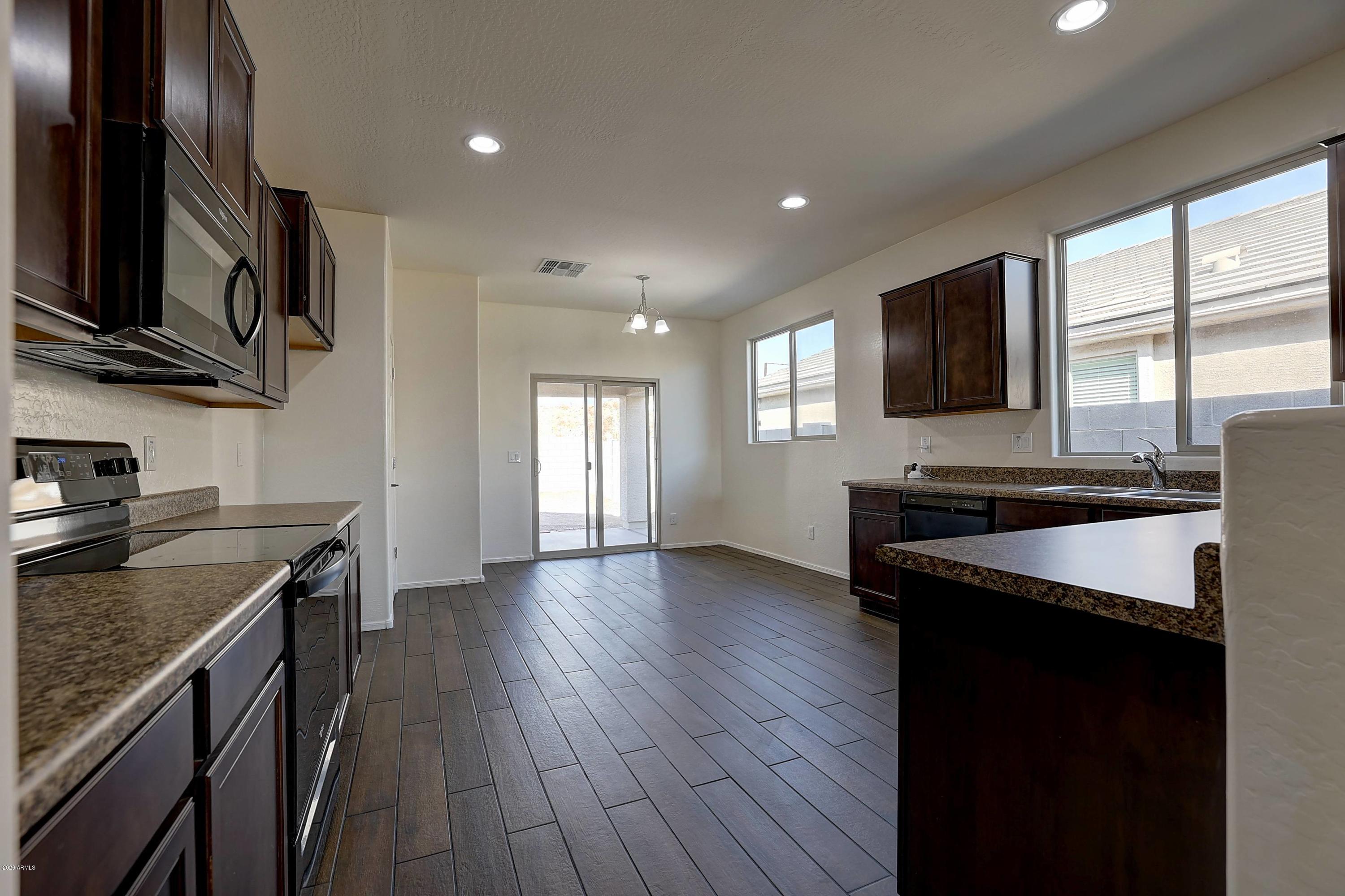 11656 West Redfield Road El Mirage, AZ 85335 - Photo 6 of 20 KITCHEN