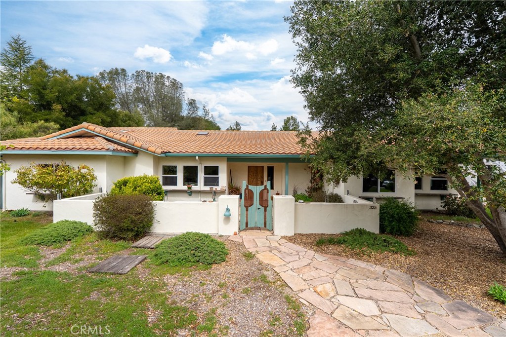 325 Conover Lane Templeton, CA 93465 - Photo 2 of 46