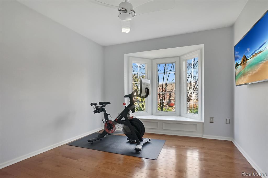 2032 Roundtree Rochester Hills, MI 48307 - Photo 16 of 30