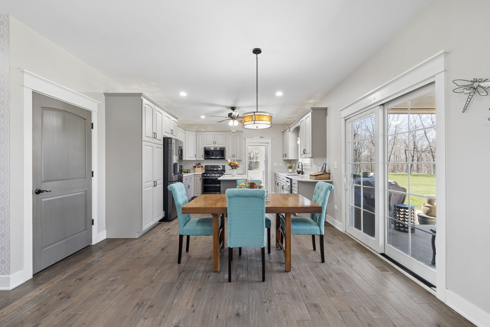 15919 Burr Oak Road Plano, IL 60545 - Photo 3 of 36