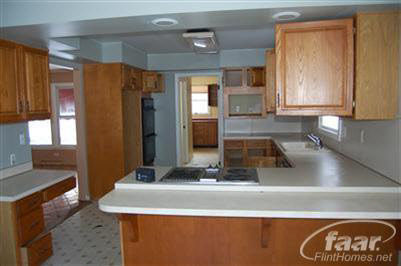 5398 Territorial Road Grand Blanc, MI 48439 - Photo 5 of 14 20201370-4.JPG