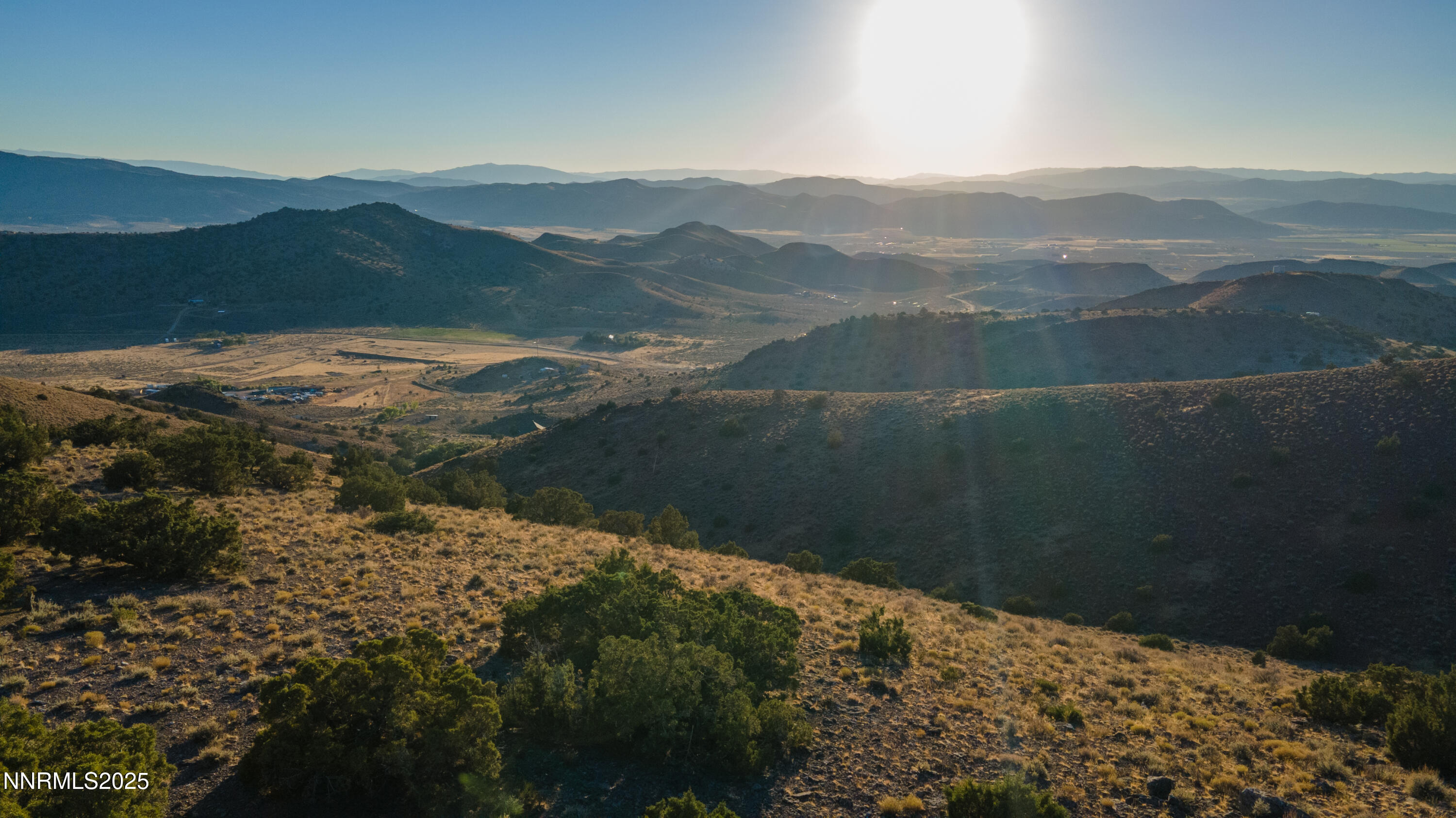 1955 Piute Creek Road, Unit 25 Reno, NV 89510 - Photo 5 of 14 a view of mountains in the background