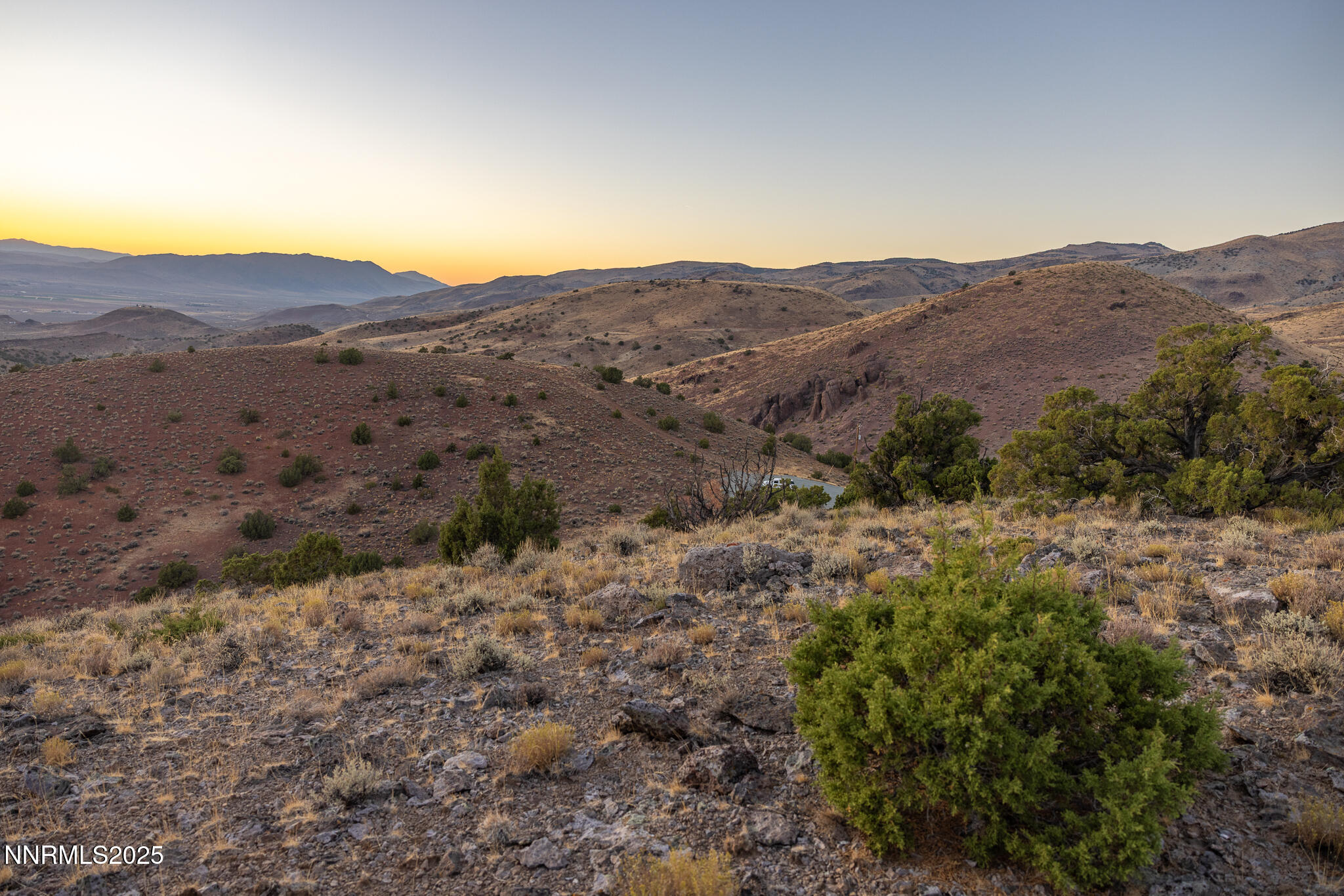 1955 Piute Creek Road, Unit 25 Reno, NV 89510 - Photo 10 of 14 a view of a dry field