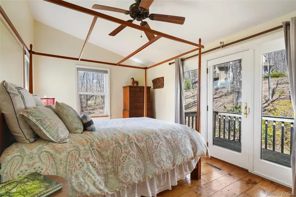 $695,000 | 101 Hustis Road, Cold Spring, NY 10516