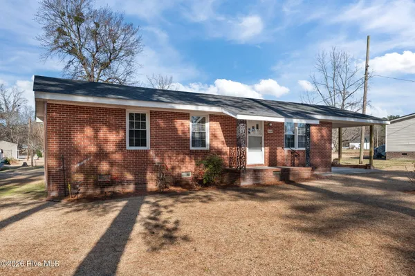 $142,500 | 305 East Eason Street, Macclesfield, NC 27852