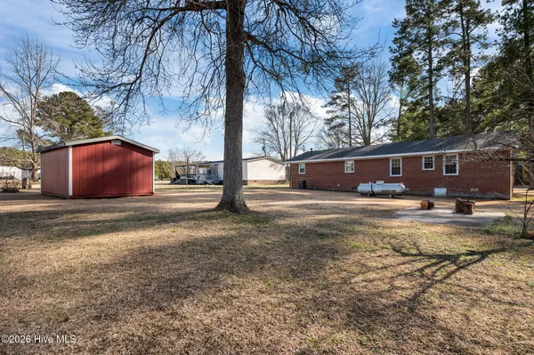 $142,500 | 305 East Eason Street, Macclesfield, NC 27852