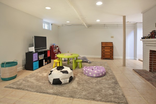 4 Worthen Road Winchester, MA 01890 - Photo 23 of 30