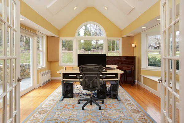 4 Worthen Road Winchester, MA 01890 - Photo 10 of 30