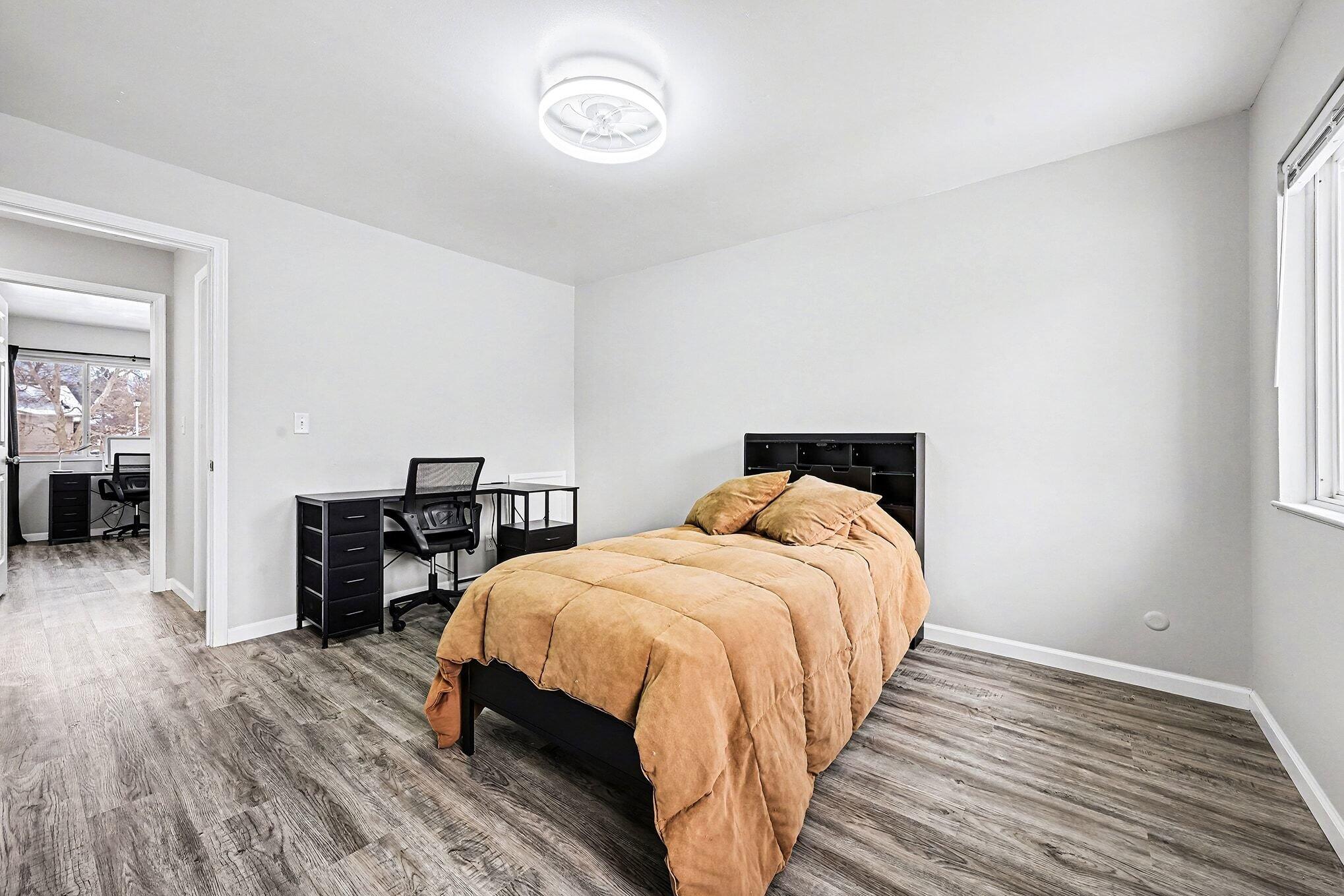 3407 Kenbrooke Court Kalamazoo, MI 49006 - Photo 14 of 20 Bedroom 1