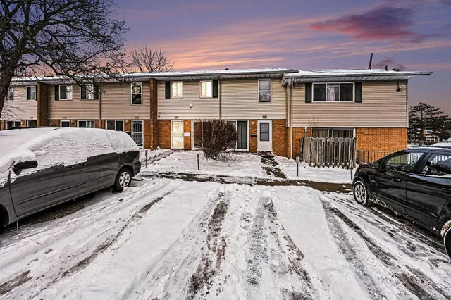 $199,000 | 3407 Kenbrooke Court, Kalamazoo, MI 49006