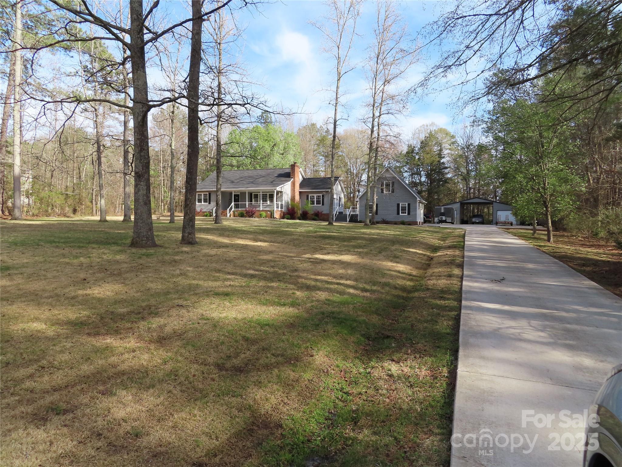 1414 Farmstead Road Rock Hill, SC 29732 - Photo 2 of 26 Gallery Image 2