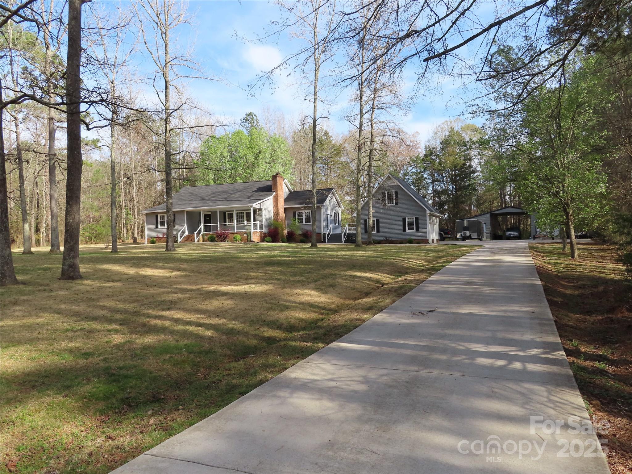 1414 Farmstead Road Rock Hill, SC 29732 - Photo 8 of 26 Gallery Image 8
