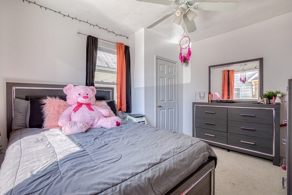 11 Cottage Street Lowell, MA 01852 - Photo 13 of 23