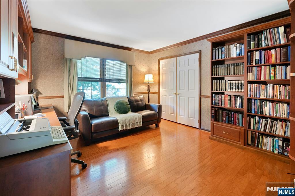 10 Moonshadow Court Butler, NJ 07405 - Photo 31 of 47