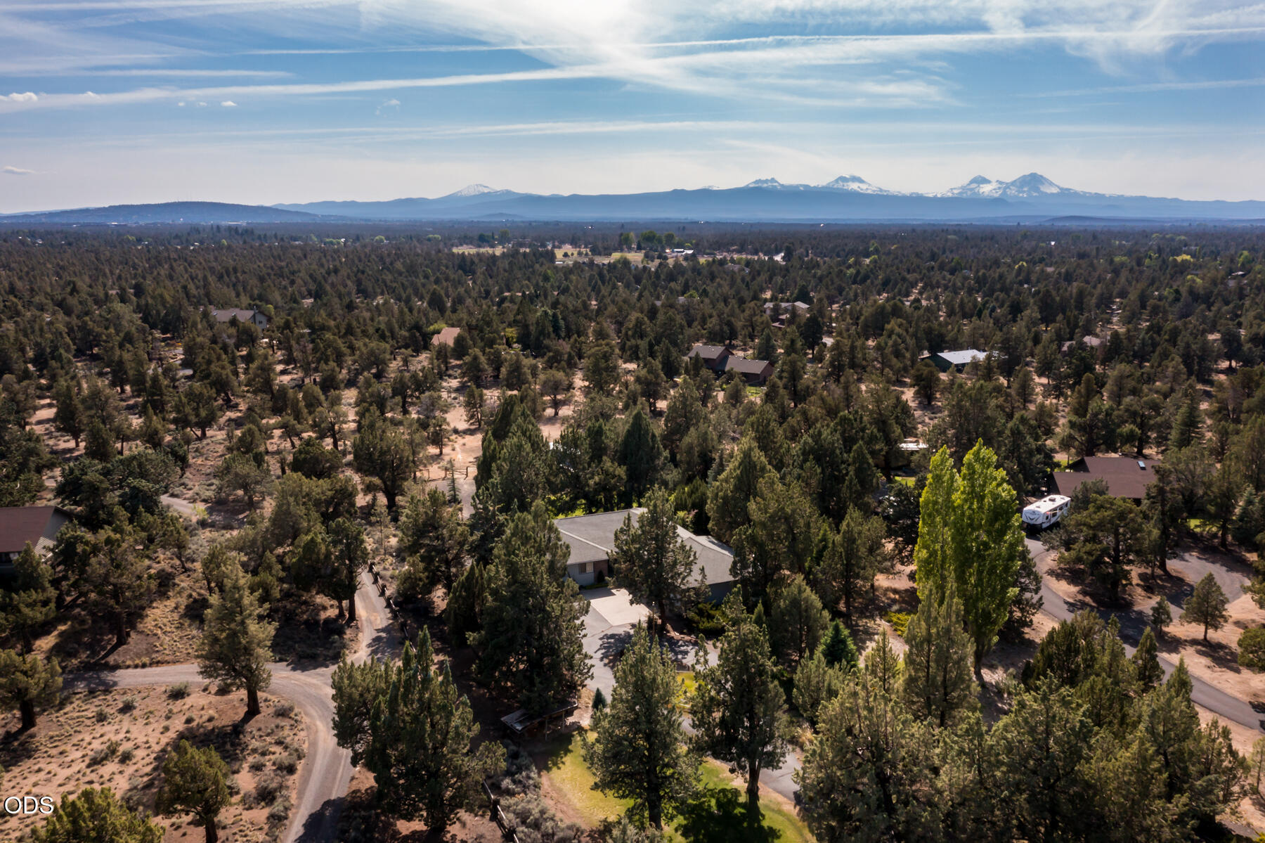 64507 McGrath Road Bend, OR 97701 - Photo 4 of 56