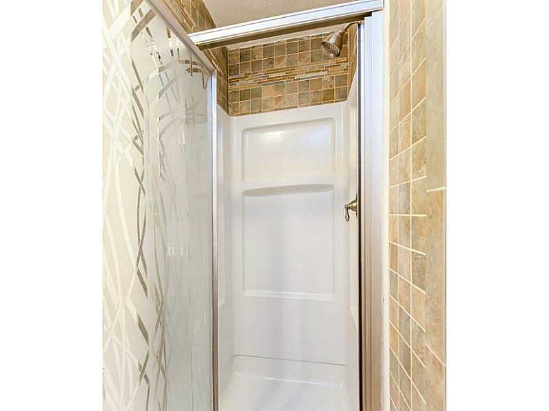 236 Sowams Road Barrington, RI 02806 - Photo 17 of 25 Bathroom.