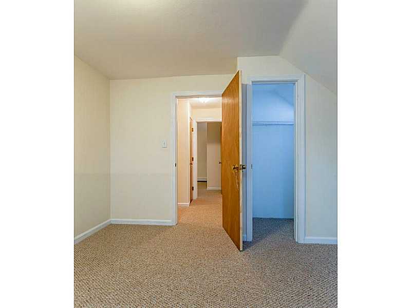 236 Sowams Road Barrington, RI 02806 - Photo 22 of 25 Bedroom.