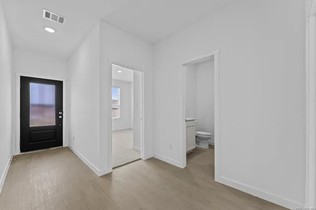 $290,000 | 2319 Fort Davis Pass, Marion, TX 78124