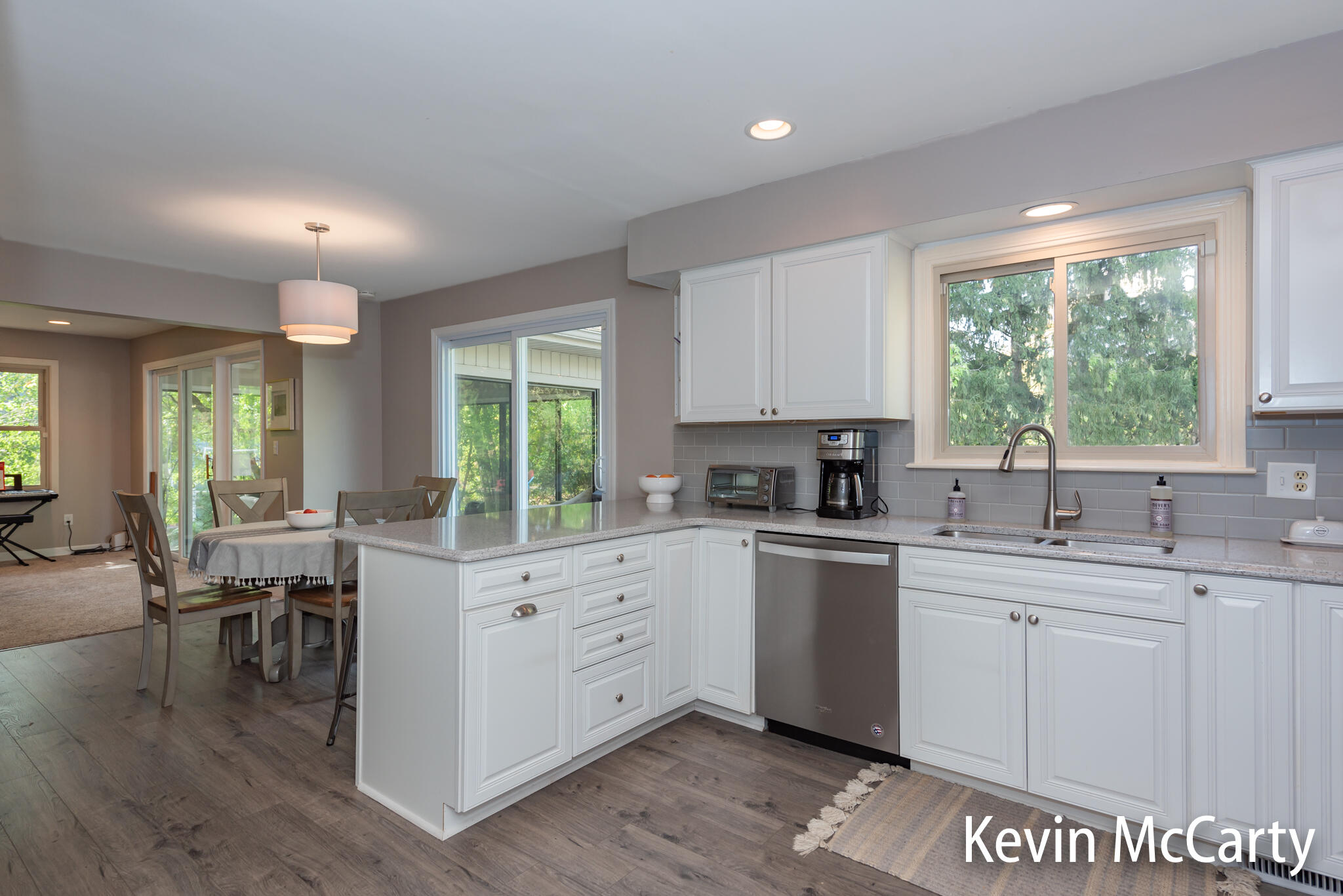 2624 Inverness Road Southeast Grand Rapids, MI 49546 - Photo 17 of 68 5_Kitchen-2