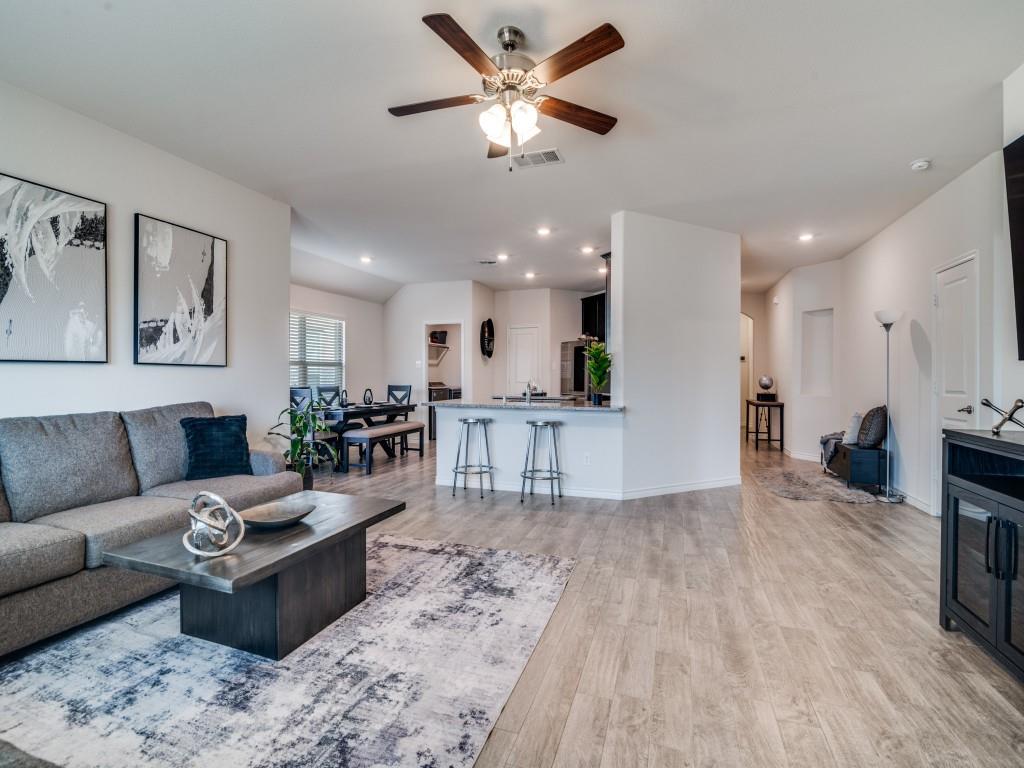 4215 Bullock Lane Forney, TX 75126 - Photo 9 of 26