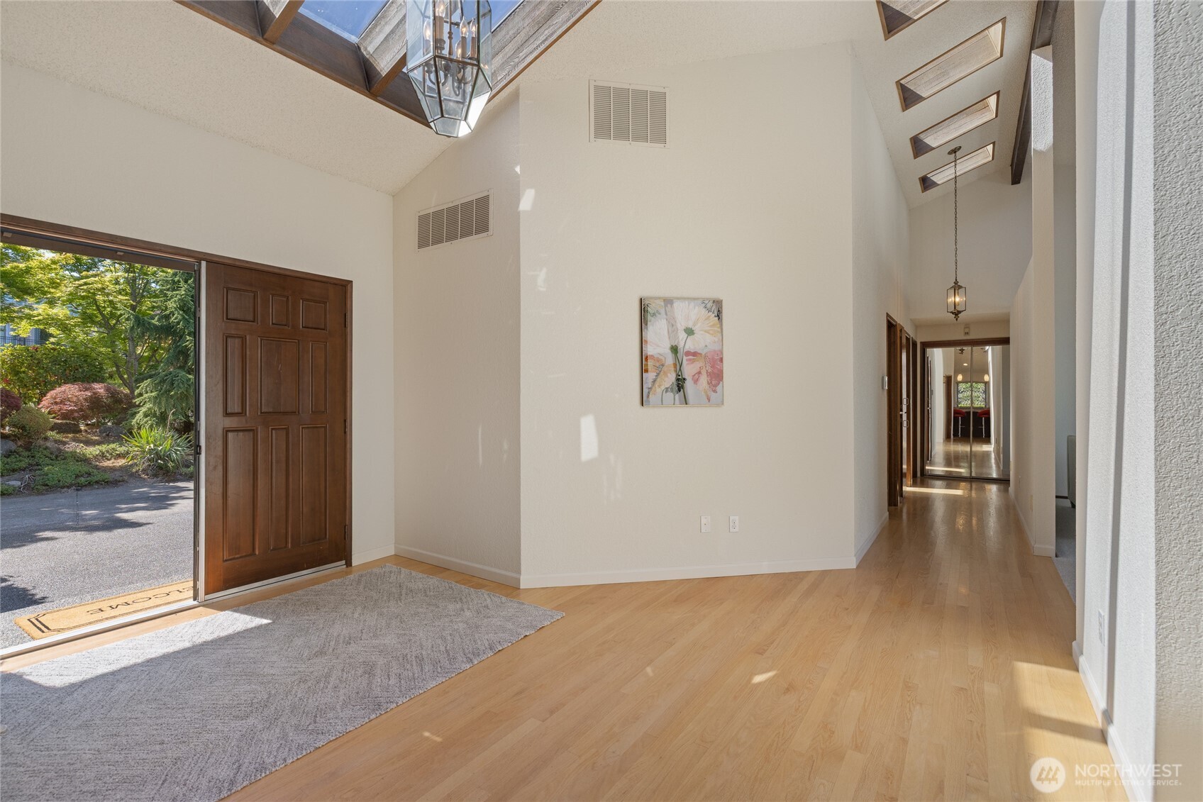 70 Hewitt Drive Steilacoom, WA 98388 - Photo 6 of 34