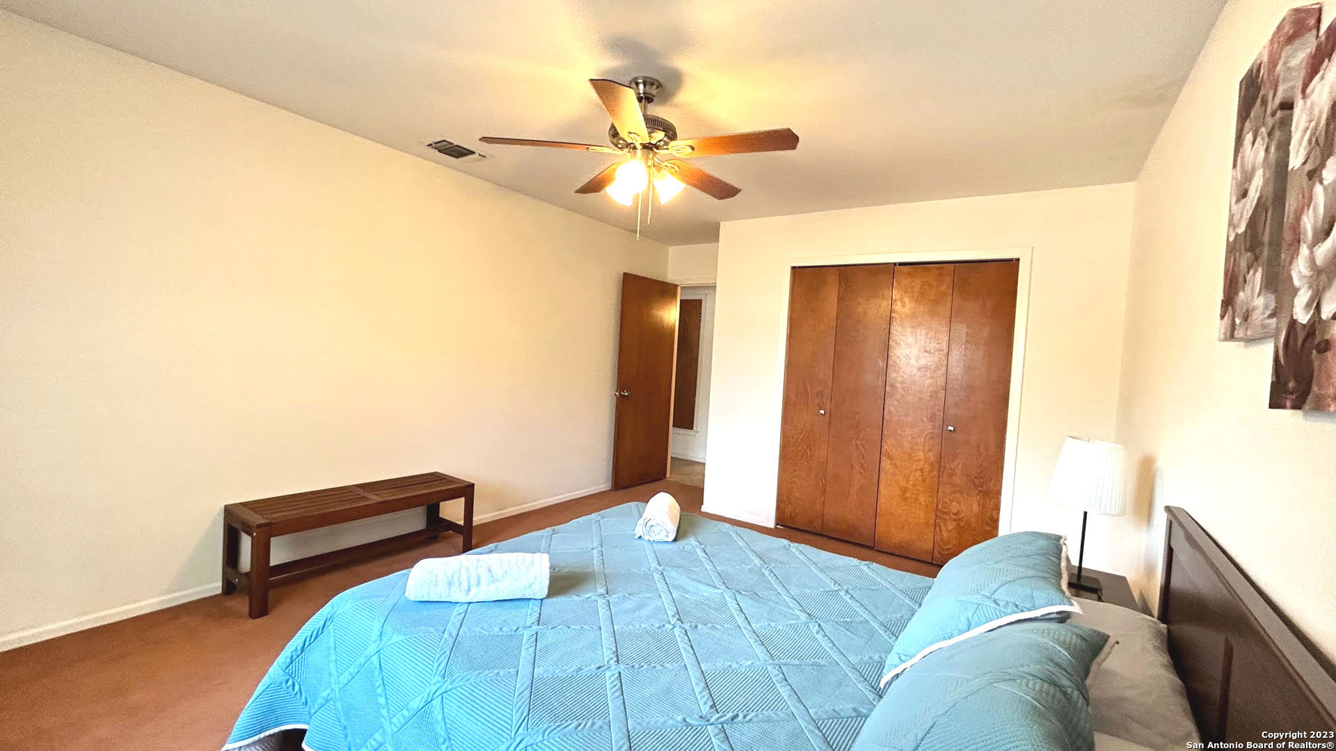 6216 Rue Marielyne Street Leon Valley, TX 78238 - Photo 17 of 35 a living room with furniture and a wooden floor