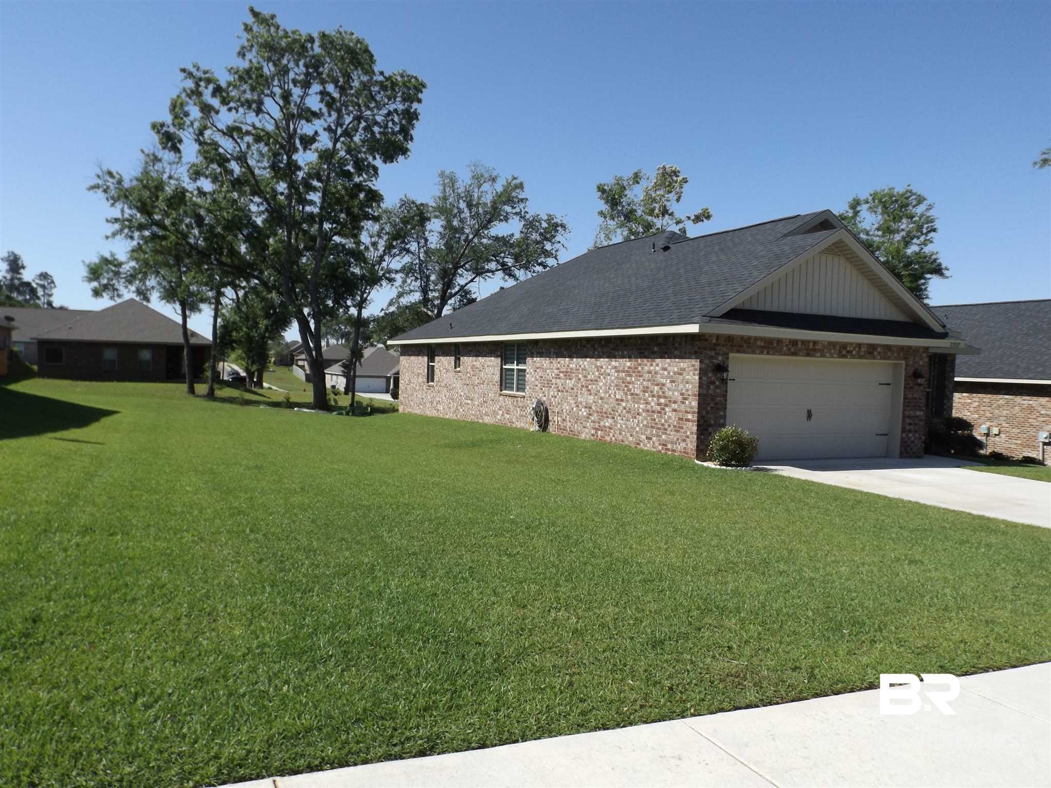 27437 Elise Court Daphne, AL 36526 - Photo 6 of 39