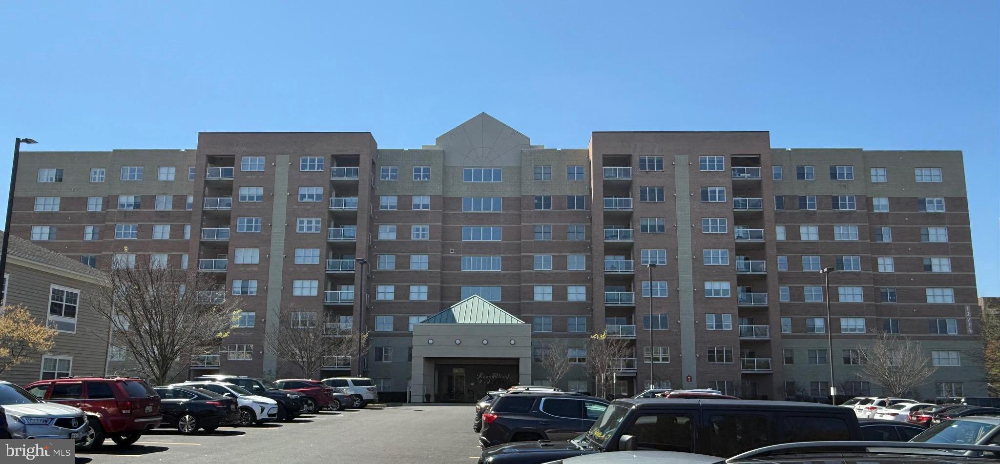 12236 Roundwood Road, Unit 609 Lutherville-Timonium, MD 21093 - Photo 3 of 6