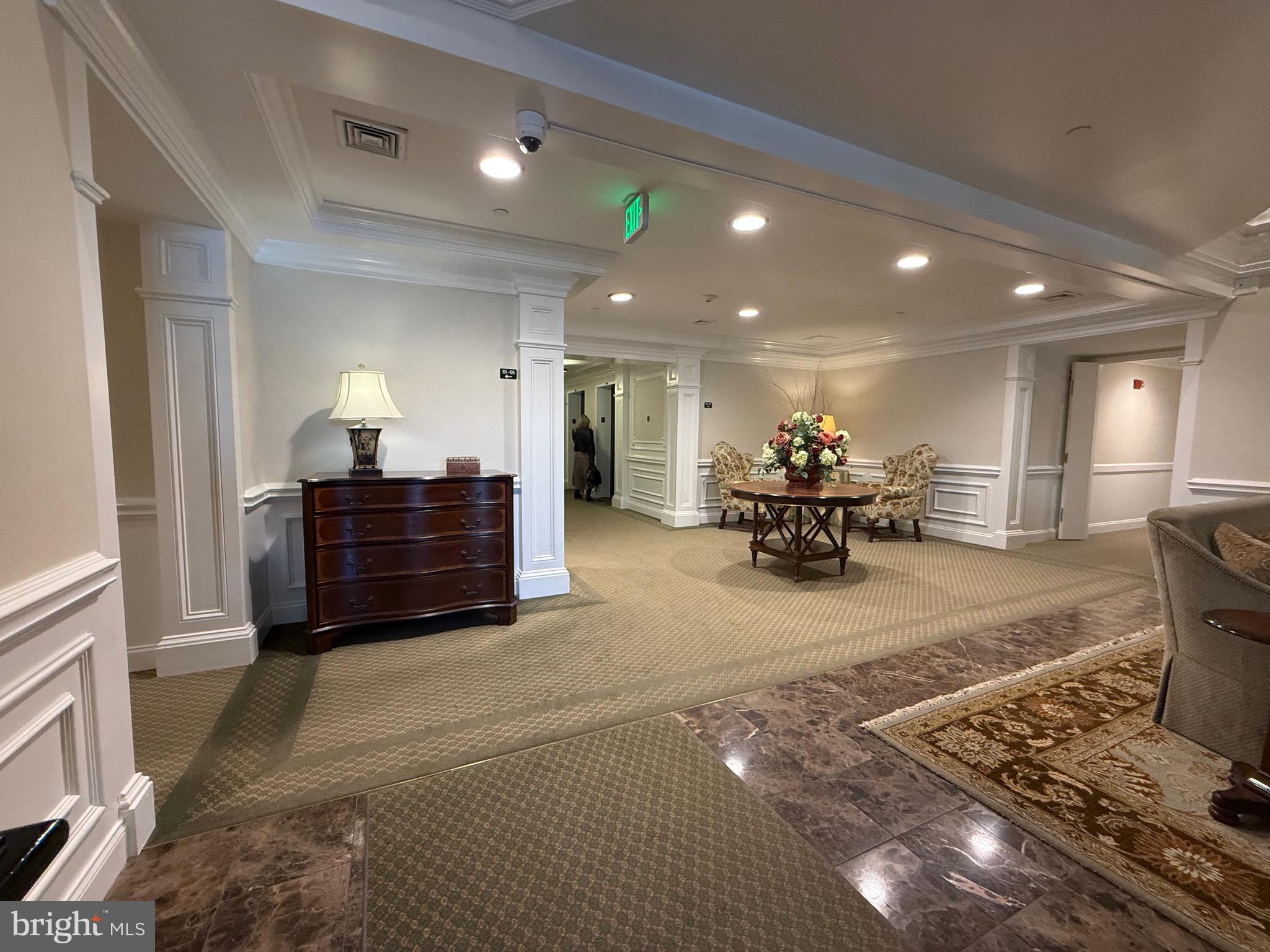 12236 Roundwood Road, Unit 609 Lutherville-Timonium, MD 21093 - Photo 4 of 6