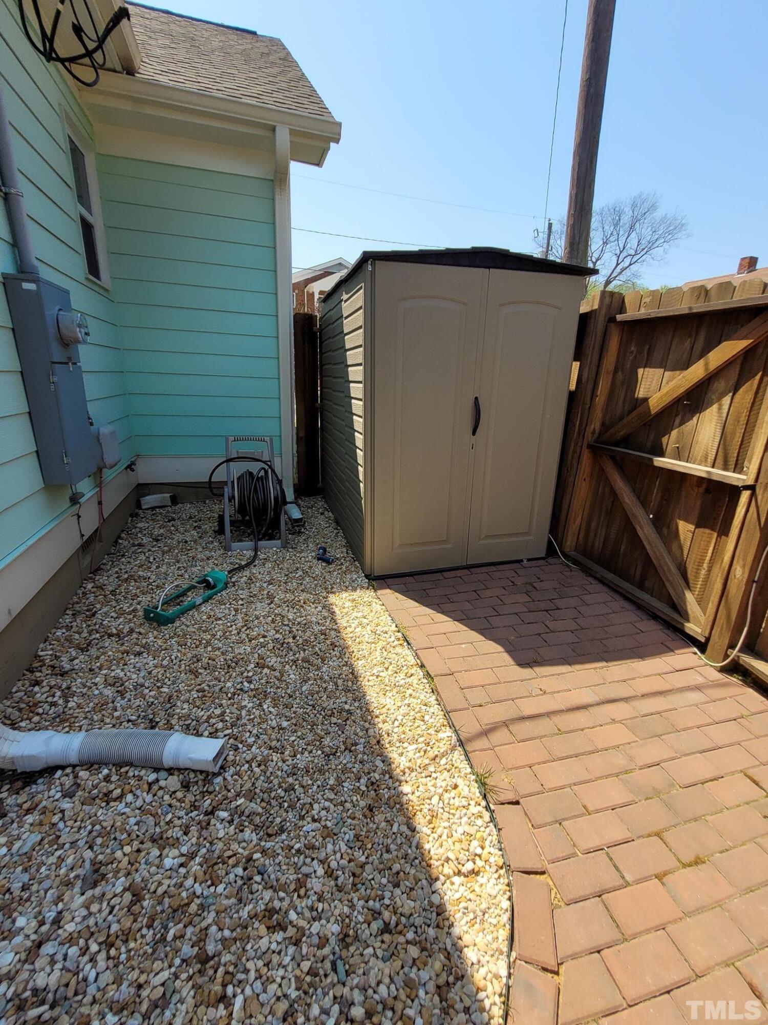 321 Bledsoe Avenue Raleigh, NC 27601 - Photo 32 of 32 Photo #32